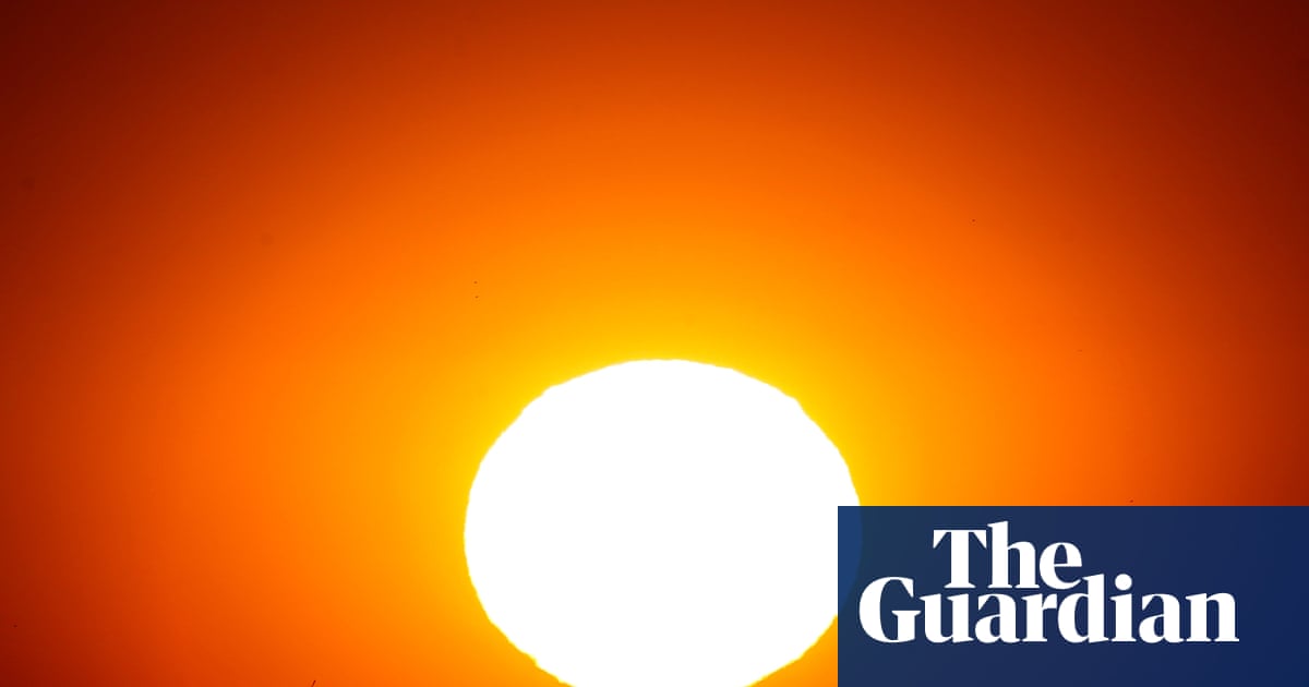 Summer 2026 Heatwaves & Winter Mildness: Your Seasonal Weather Guide